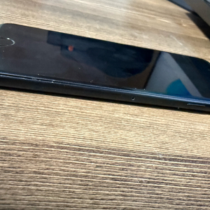 iPhone 7 (전면 기능 불량)