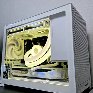 9800X3D , RTX 5070 게임 컴퓨터