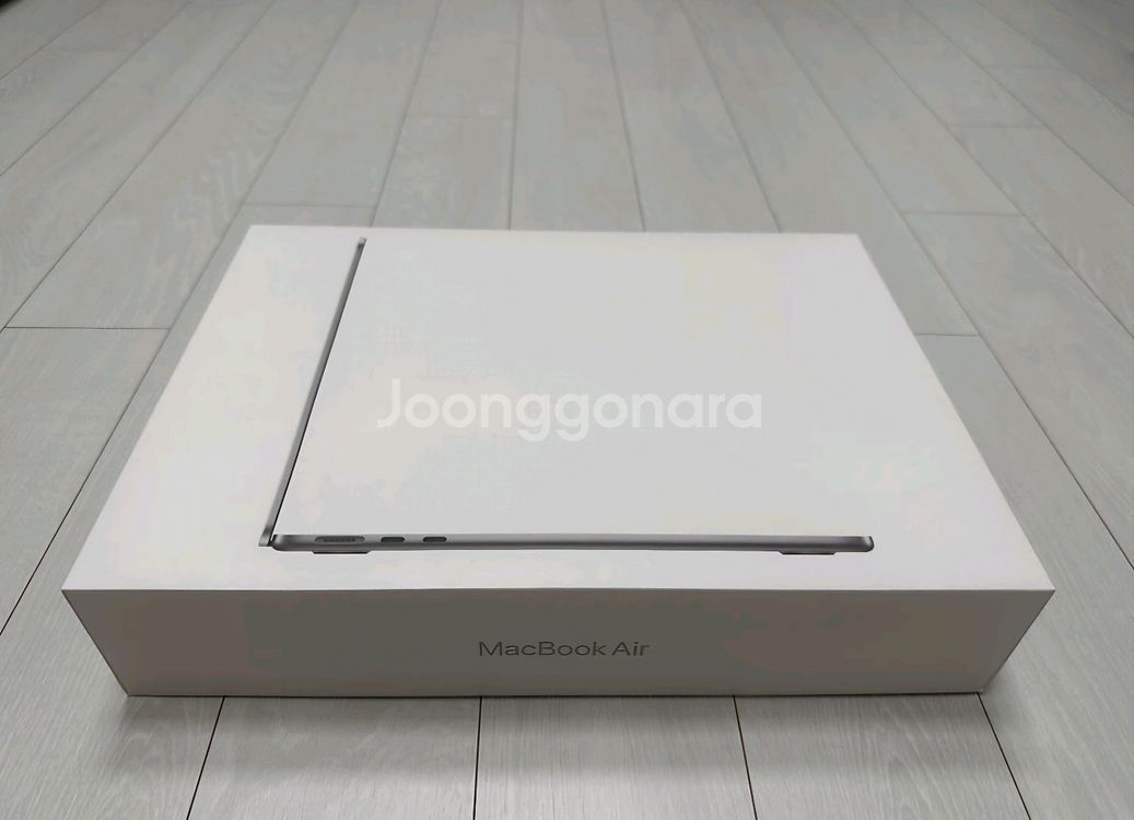 애플 맥북에어13 M2 16GB 256GB 미개봉--1