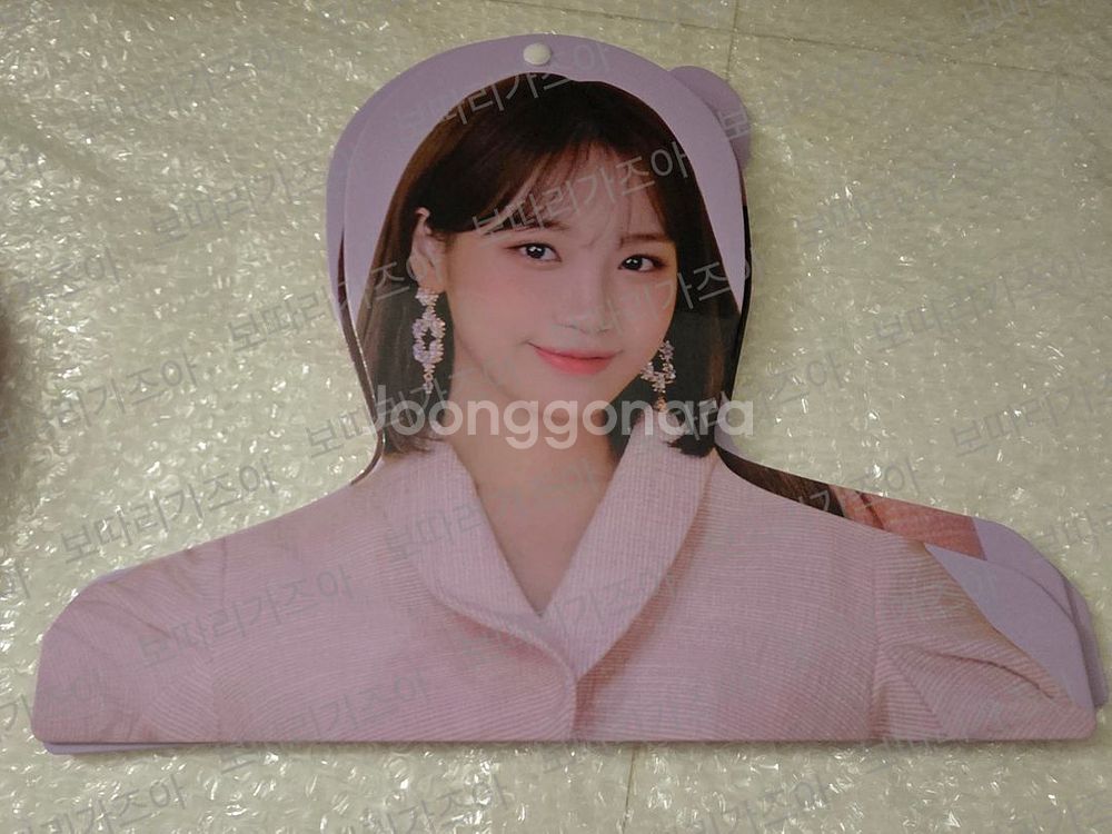 아이즈원 일본 트웰브 캐릭터 옷걸이 김채원--0