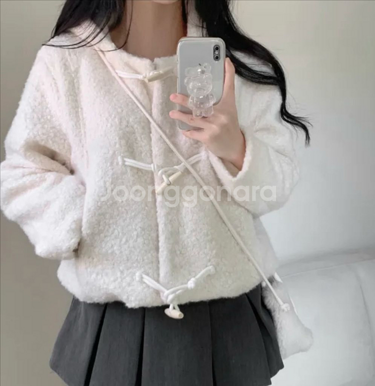 떡볶이 뽀글이 후드 크롭 점퍼--0