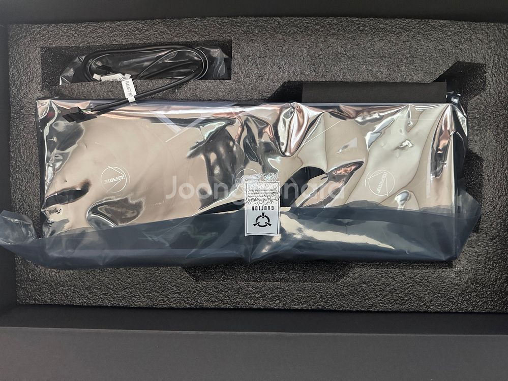 지포스 RTX 5080 Vulcan OC 16GB BL--2