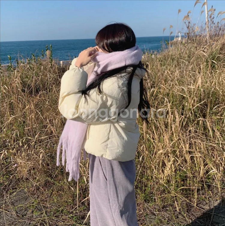 오버핏 스트링 누빔 점퍼 크롭 숏패딩--4