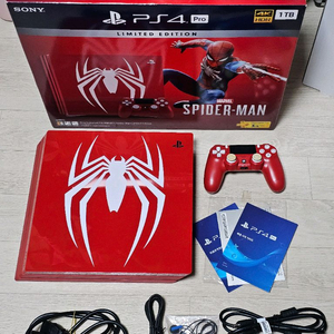 PS4 PRO 스파이더맨 에디션 한정판 1TB 팝니다.