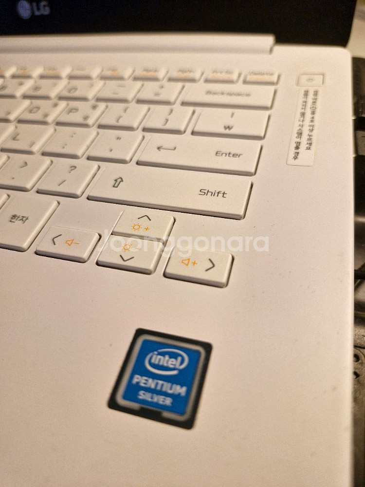 LG 울트라 PC 14U30P 노트북--0
