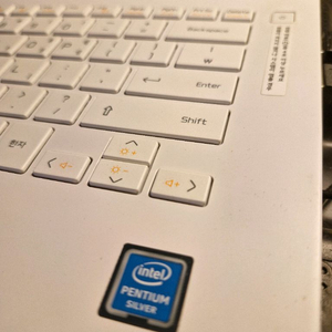 LG 울트라 PC 14U30P 노트북