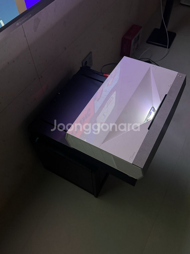 옵토마(optoma) P2 초단초점(UST) 프로젝터--3