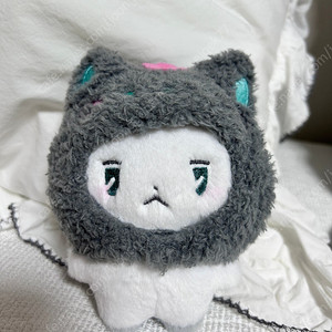 플레이브 공식인형 먀미(모자셋트)