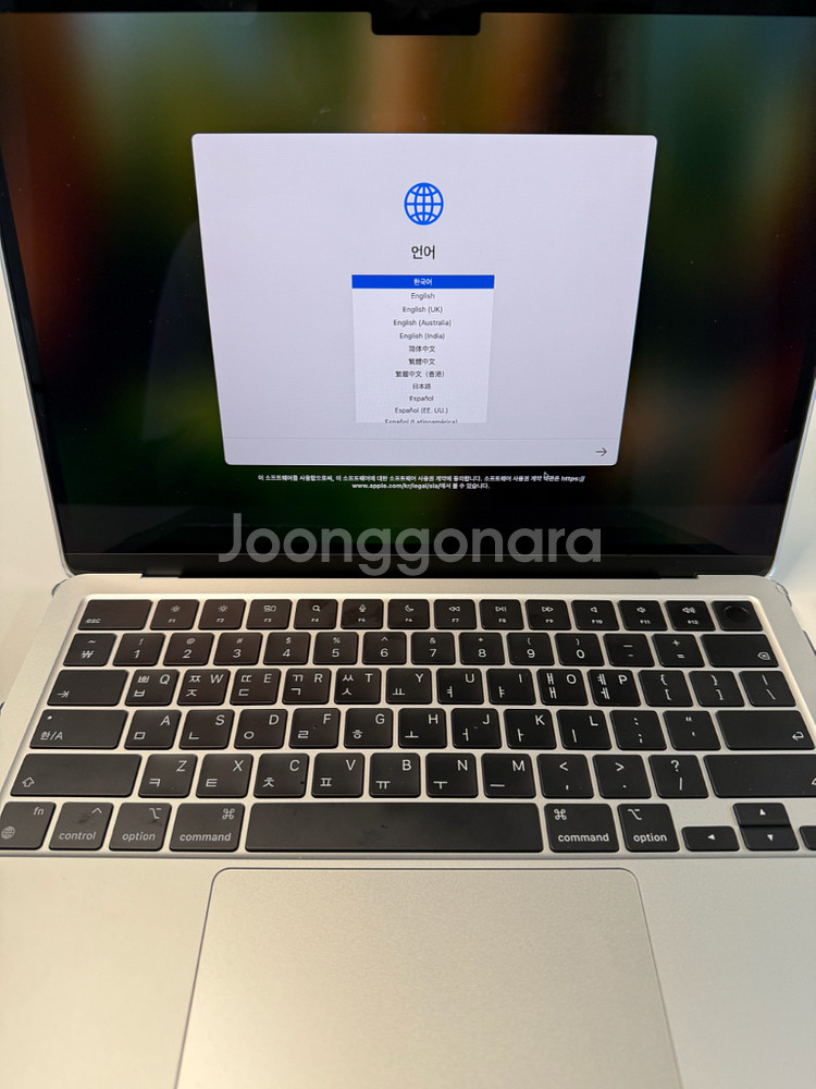 상태s급 맥북 에어 13 M2 256GB 매직마우스포함--6