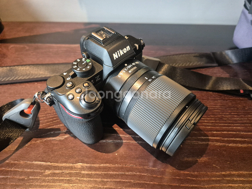 니콘 z50ii +18140 렌즈 팝니--0