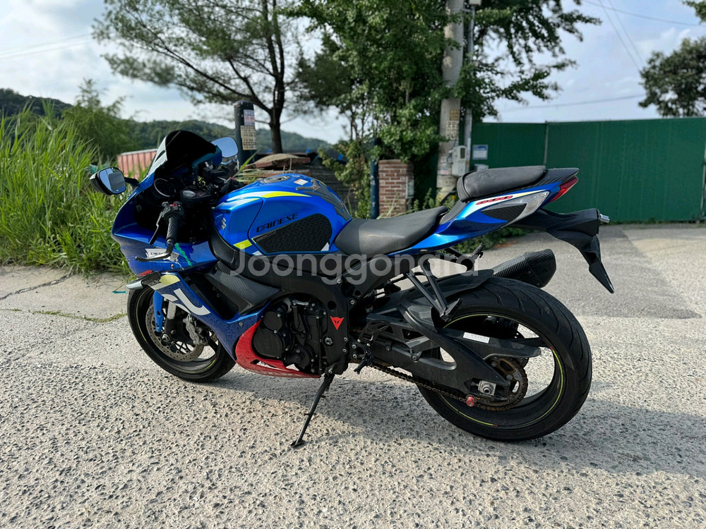 스즈키 r600 17년 상태좋은차량 팝니다--5