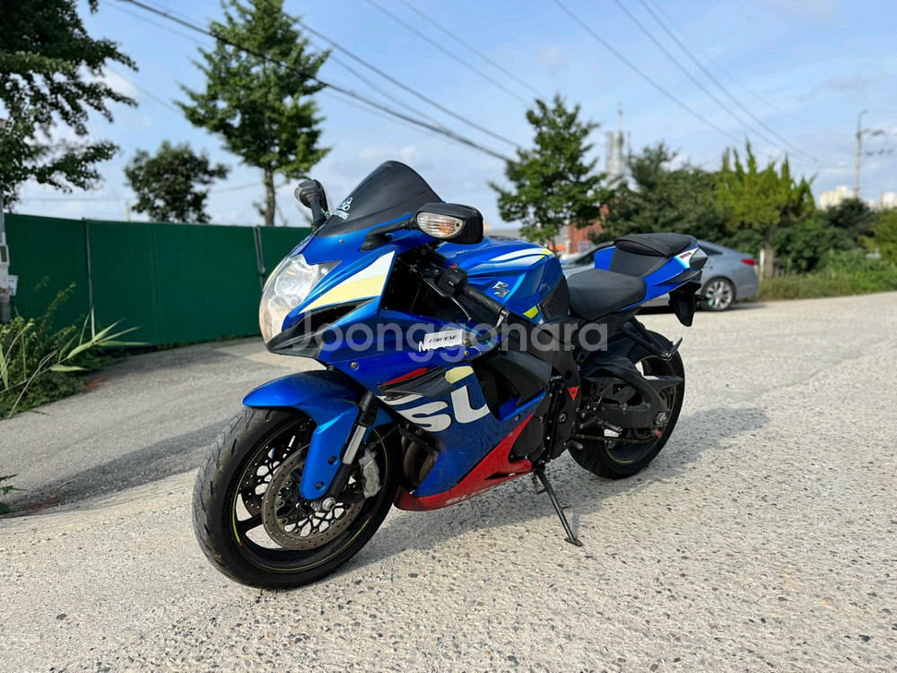 스즈키 r600 17년 상태좋은차량 팝니다--3