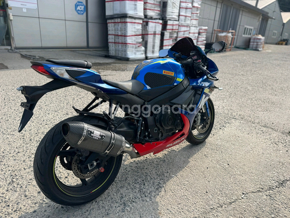 스즈키 r600 17년 상태좋은차량 팝니다--7