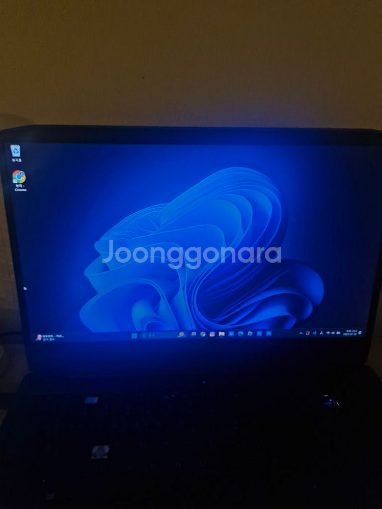 레노버게이밍노트북 (키보드키 몇개고장)--1
