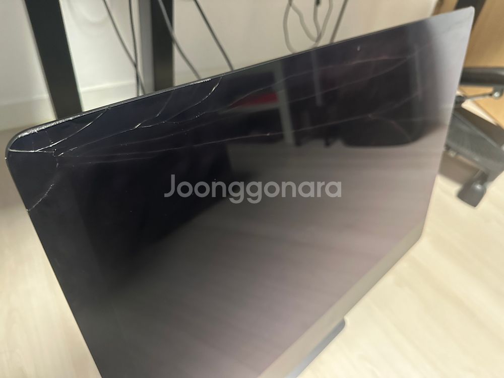 아이맥 프로 iMac Pro 10코어 CTO(유리깨짐)--0
