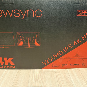 뉴싱크 325UHD 4K HDR 32인치 모니터+암