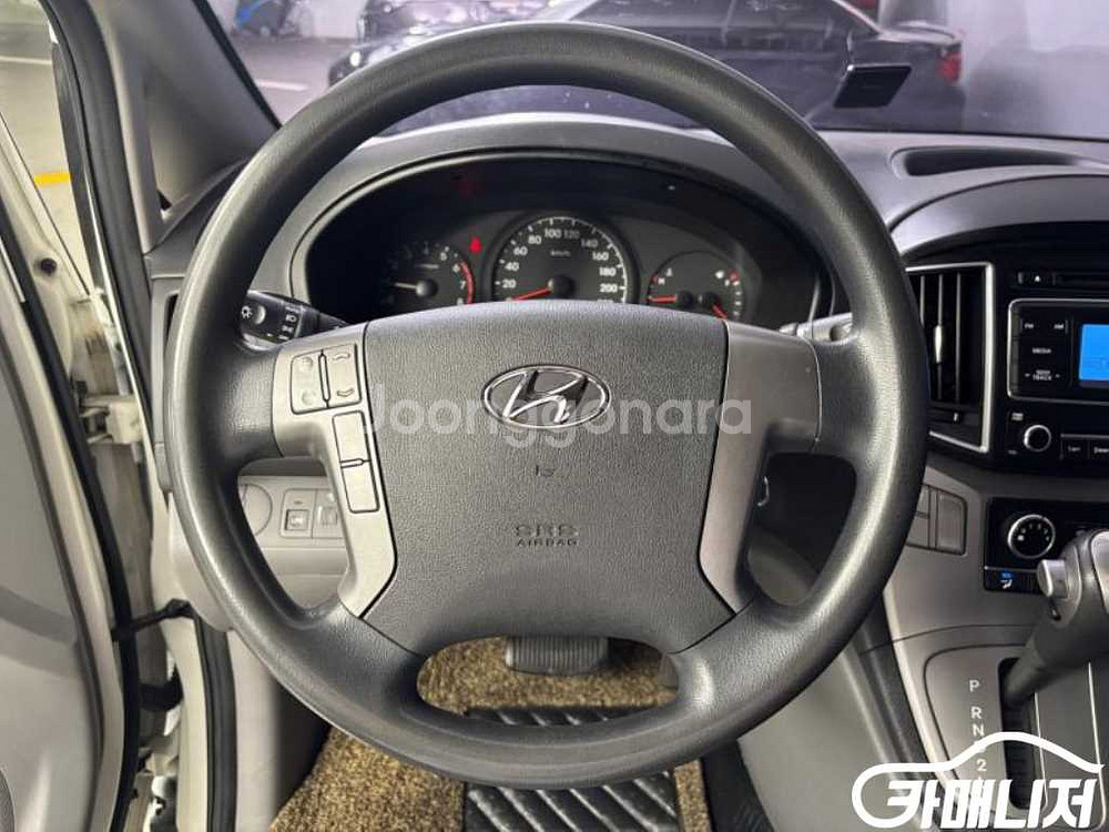 [현대]더 뉴 그랜드 스타렉스 2WD 밴 3인승 LPi--5