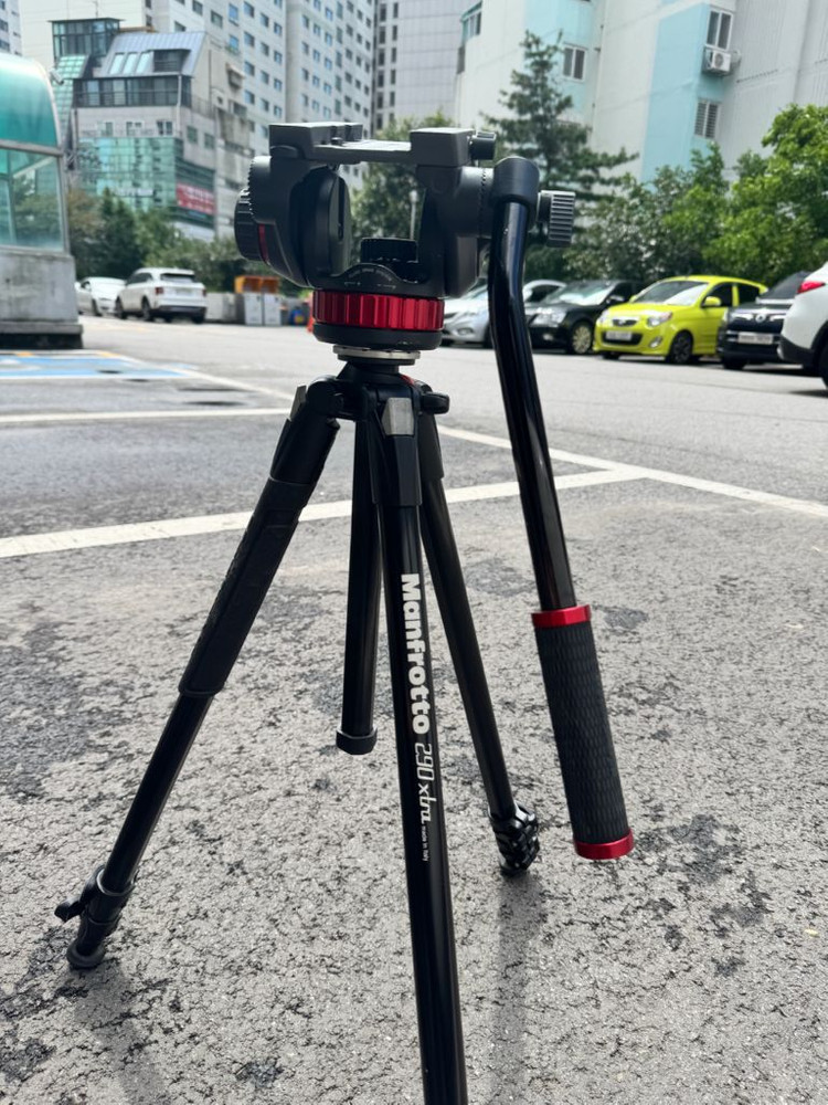 맨프로토 290Xtra 삼각대 + 맨프로토 유압헤드 이미지