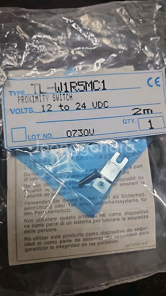 omron tl-w1r5mc1 센서--0