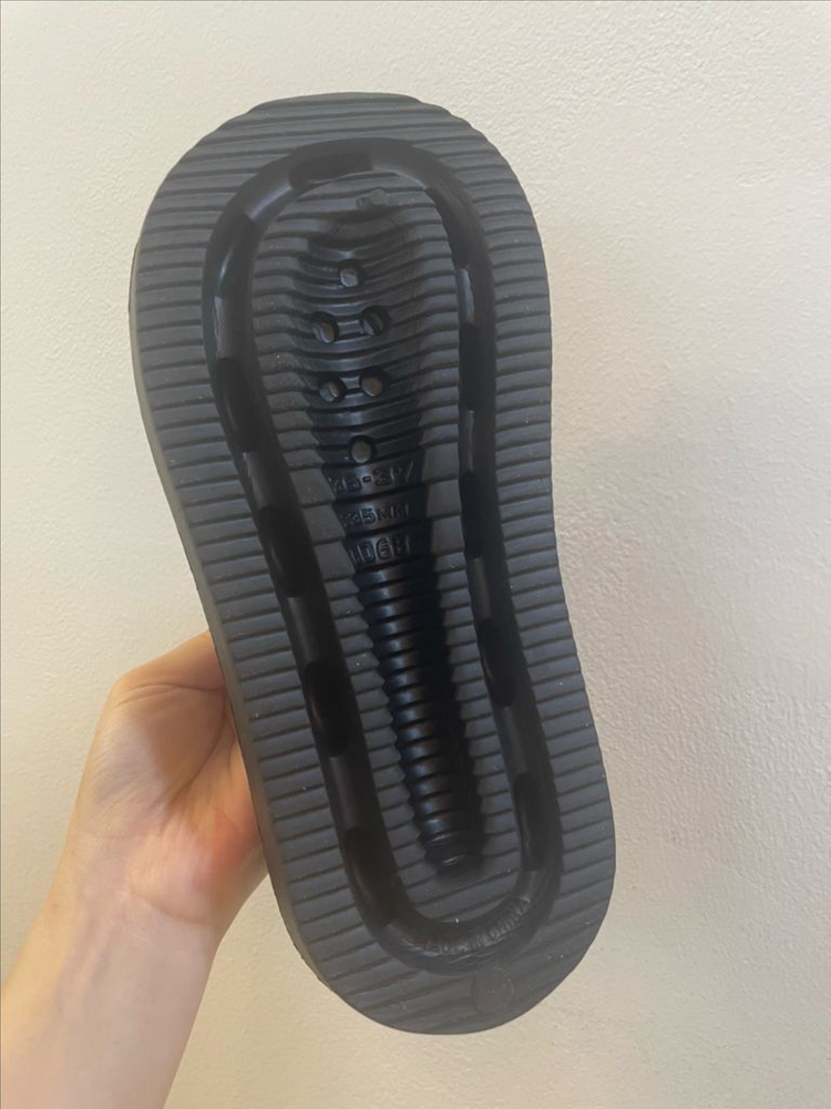 새상품 블랙 푹신 샌들--4