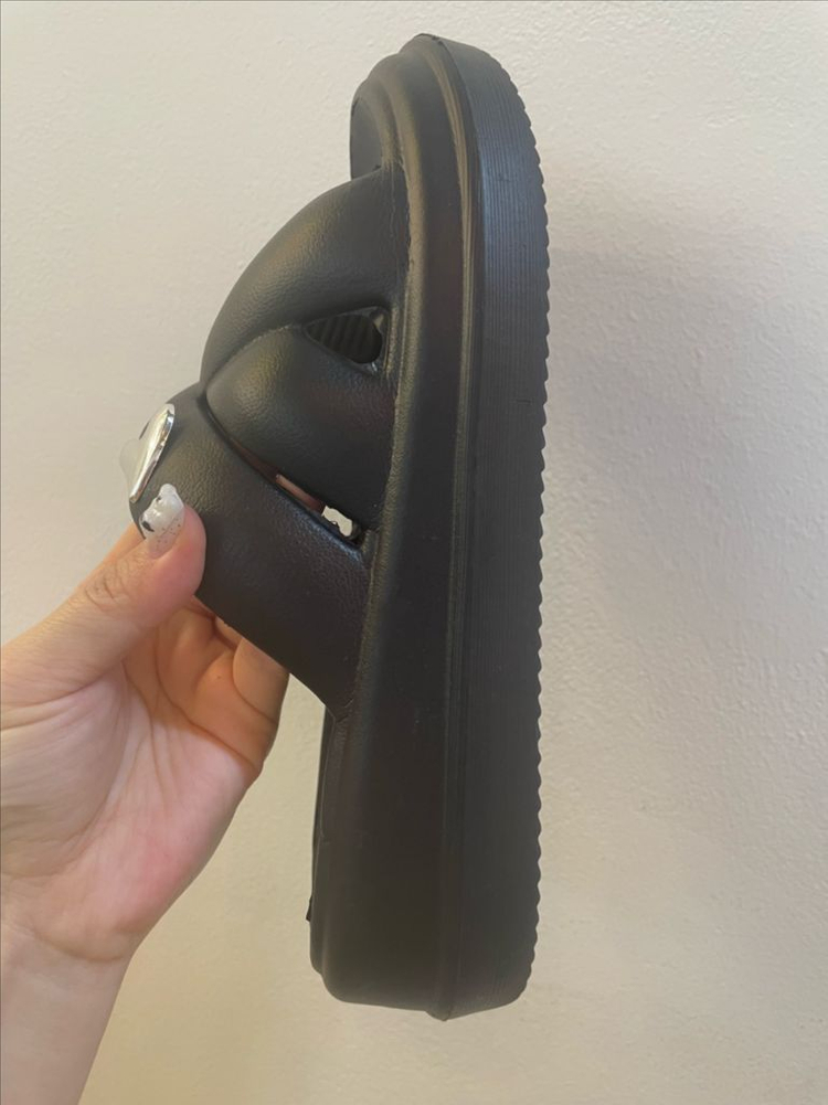 새상품 블랙 푹신 샌들--2