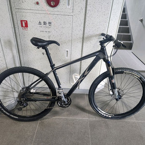 첼로 XC10 27.5 MTB 자전거 팝니다