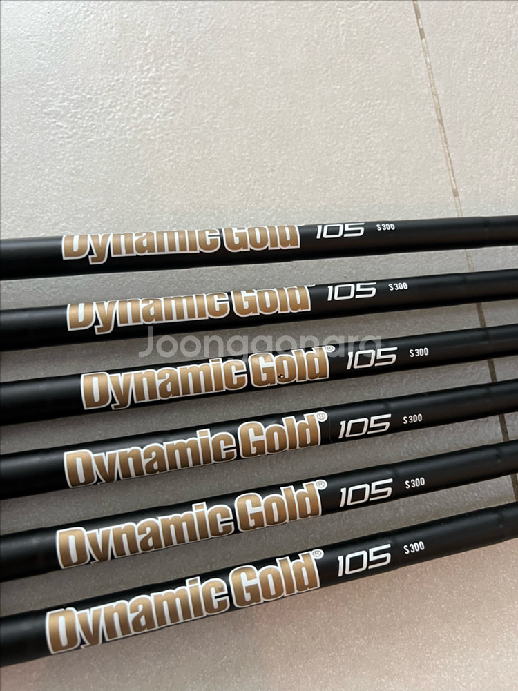 다이나믹골드 105s300 블랙오닉스 5-p 샤프트--1
