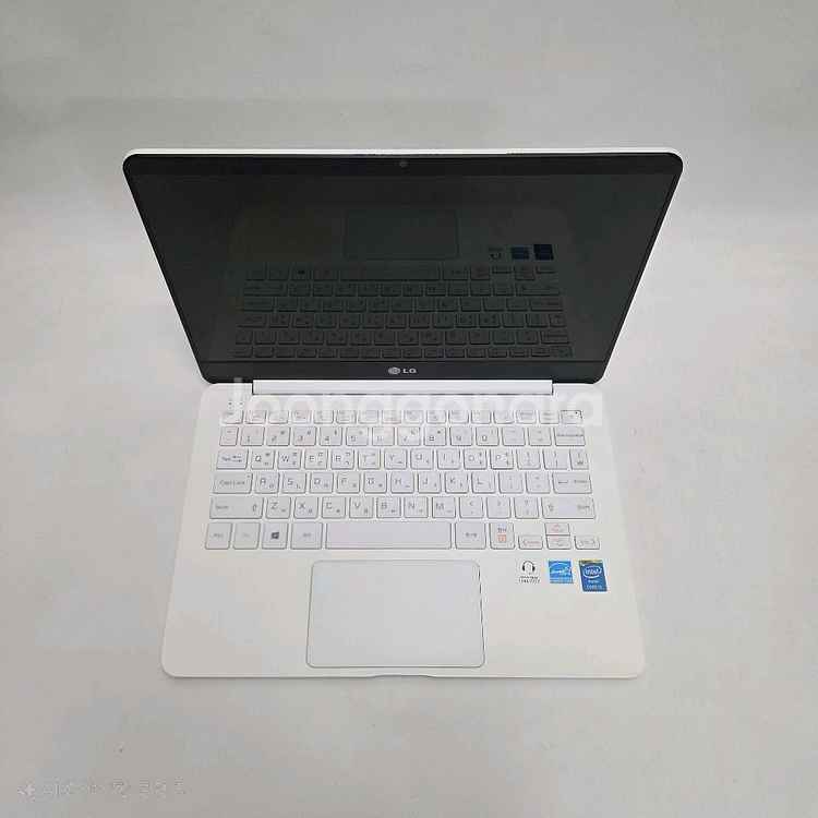 Z엘지 중고 노트북 i5 화이트 그램 980g 램8G--2