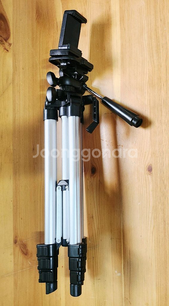 알루미늄 삼각대 카메라용, 스마트폰용입니다.--3