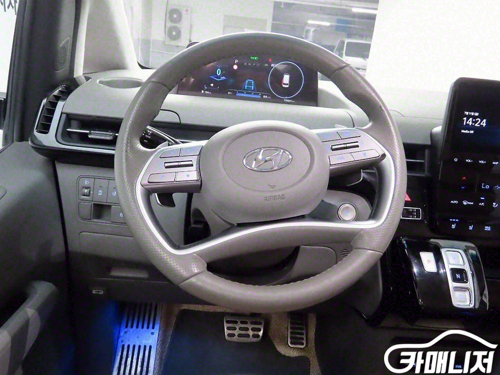 [현대]스타리아 2WD 디젤 라운지 7인승 인스퍼레이션 이미지