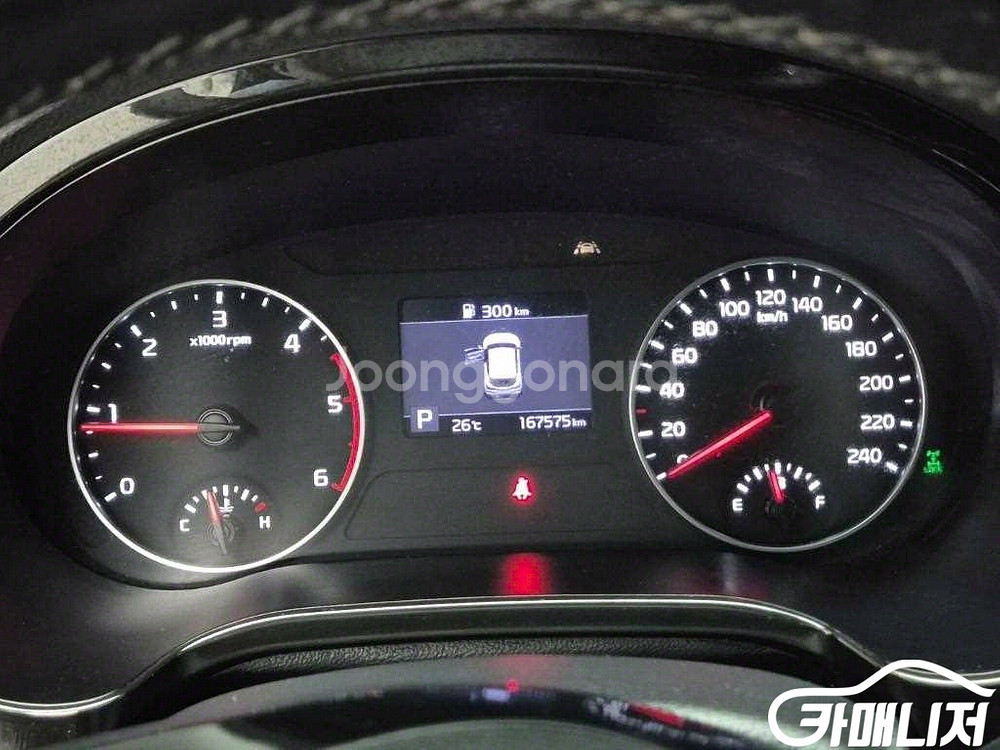 [기아]셀토스 디젤 1.6 4WD 트렌디 (5인승) #--5