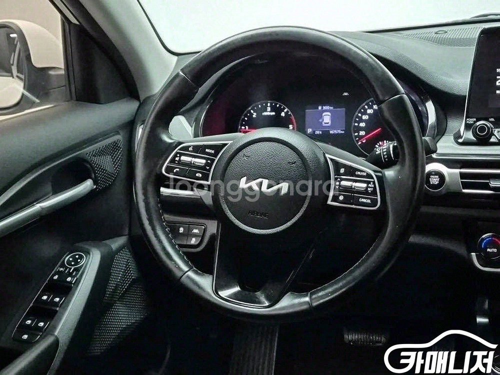[기아]셀토스 디젤 1.6 4WD 트렌디 (5인승) #--8