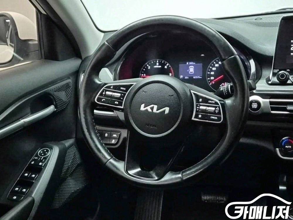 [기아]셀토스 디젤 1.6 4WD 트렌디 (5인승) # 이미지