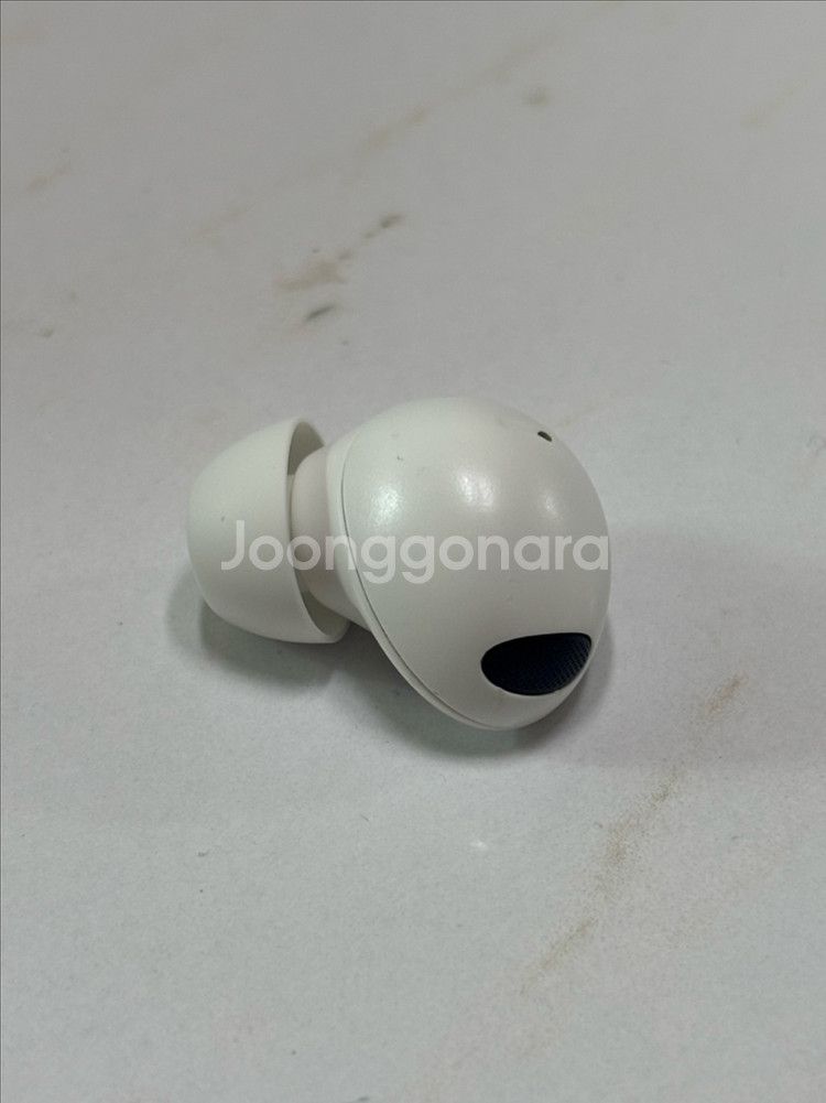 버즈2프로 오른쪽 상태짱짱 급처!!!--0