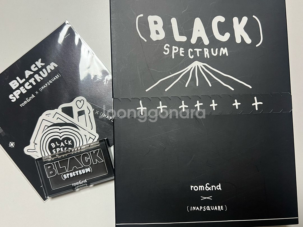 새상품 롬앤 이나피스퀘어 아이섀도우 블러셔 스티커--0
