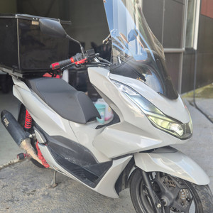 pcx125 23년형 구변ok 짧은키로수깔끔한차량판매합