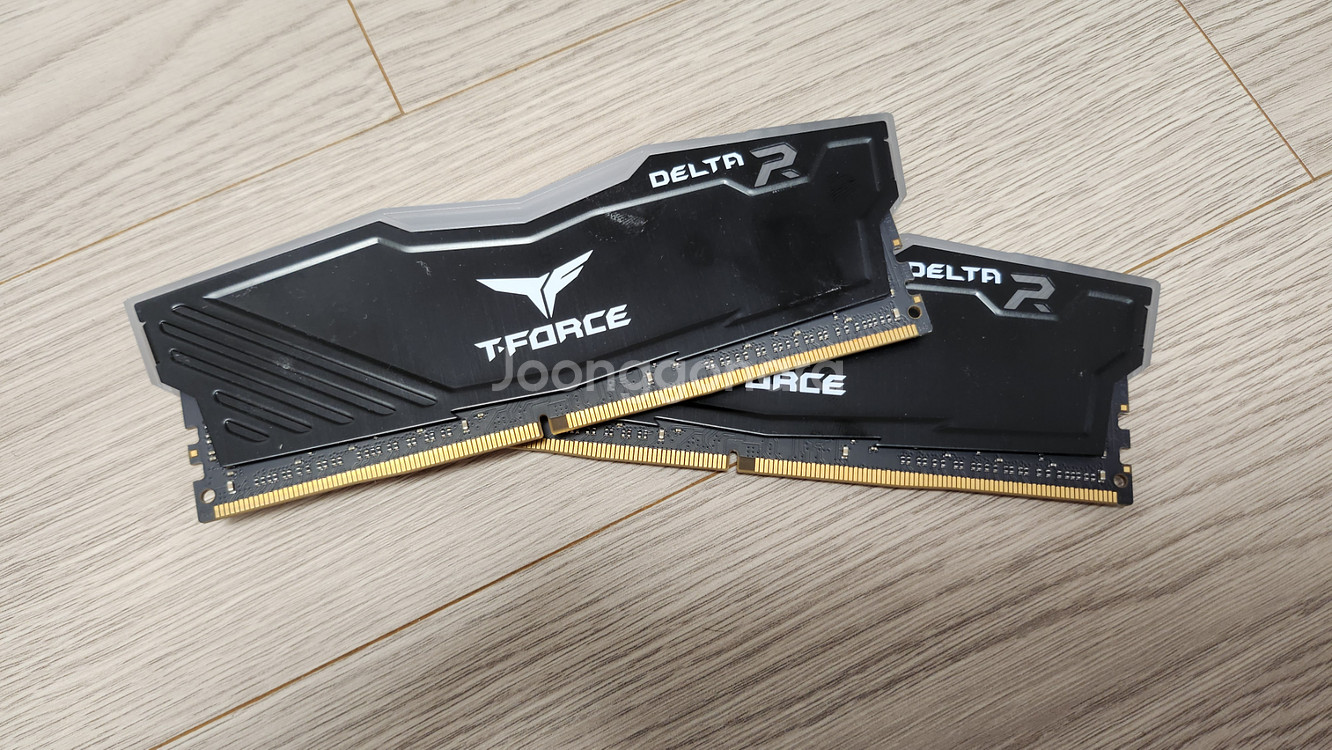 Teamgroup DDR4-3200 cl16 16gx2--0