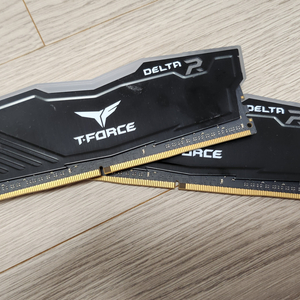 Teamgroup DDR4-3200 cl16 16gx2
