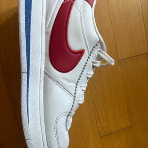 나이키 북 1 270