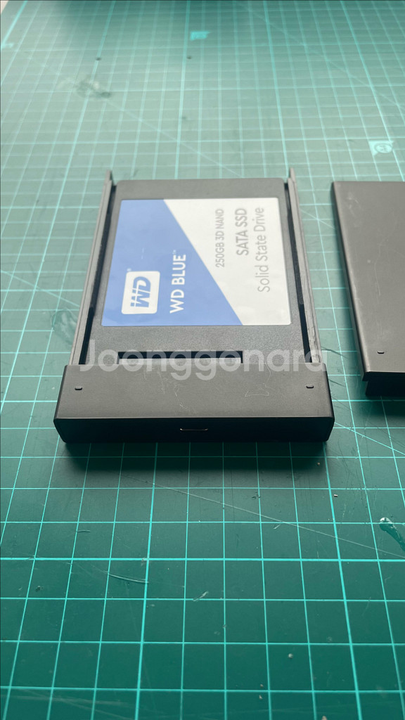 베이스어스 HDD/SSD 외장하드 케이스--1