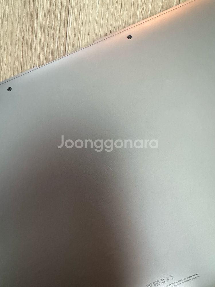 맥북에어 M1 스페이스그레이 (영문 키보드)--3