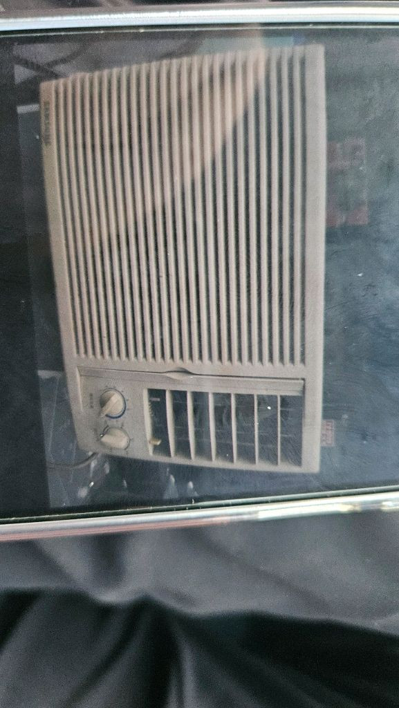 삼성 창문형 에어컨 무척시원합니다 이미지