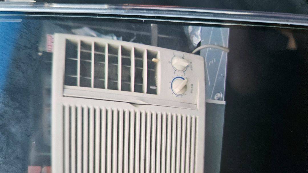 삼성 창문형 에어컨 무척시원합니다 이미지