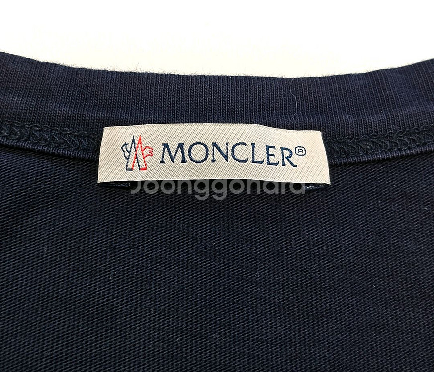몽클레어 티셔츠--3