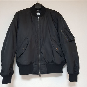 버버리 23FW 체커 크레스트 봄버 자켓