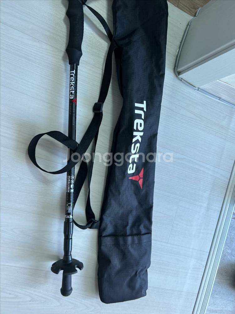 Treksta 등산스틱 1개--0