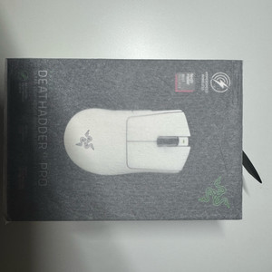 레이저 데스에더 v3 pro 화이트