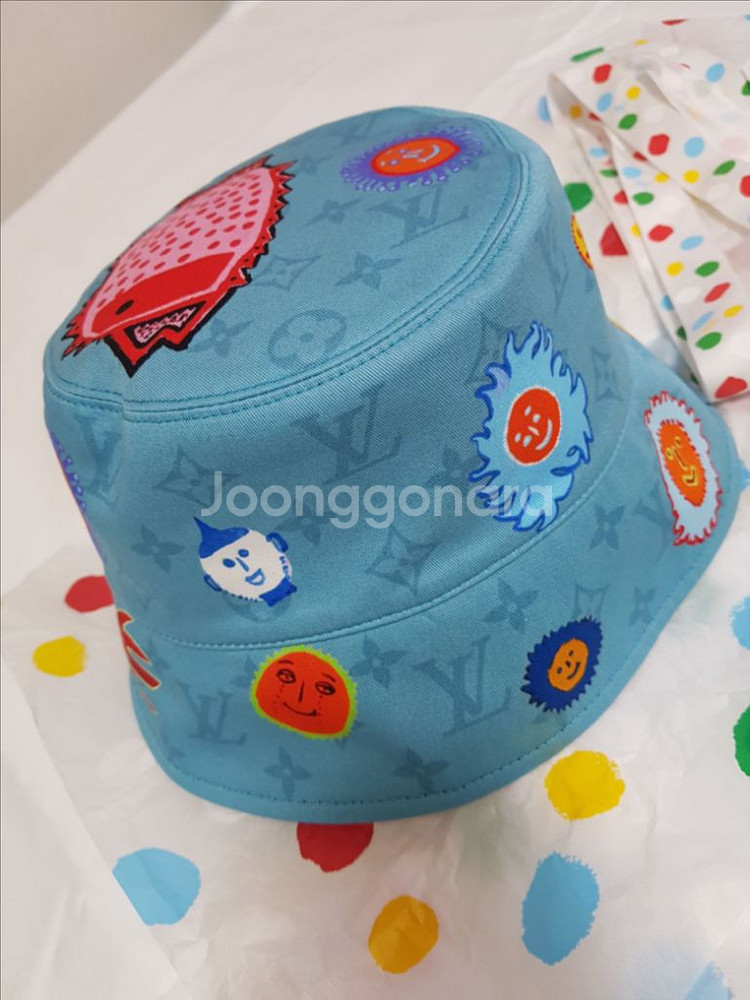 루이비통 쿠사마야요이 리버서블 버킷햇--0