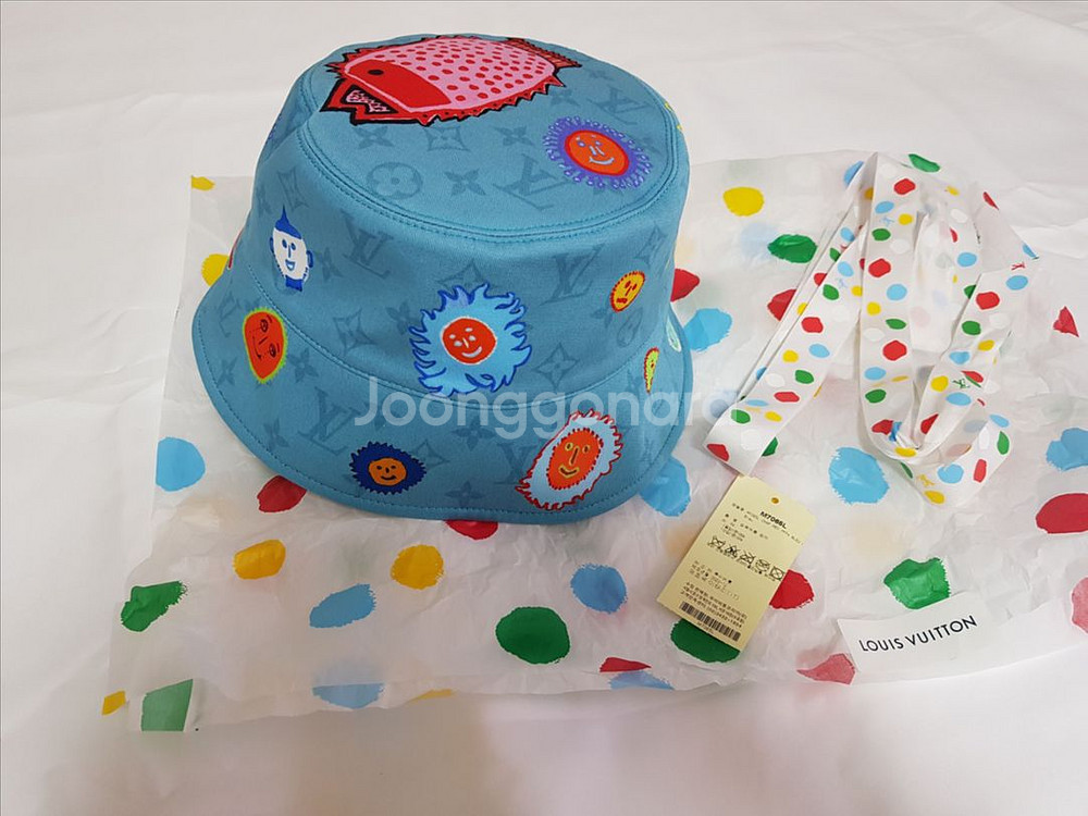 루이비통 쿠사마야요이 리버서블 버킷햇--7