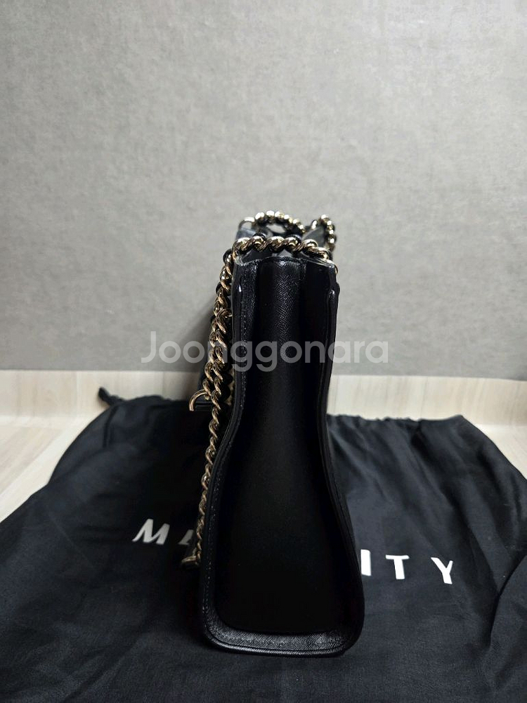 메트로시티 블랙 체인 숄더백--5